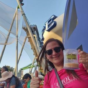 Meet your Posher, Isabel